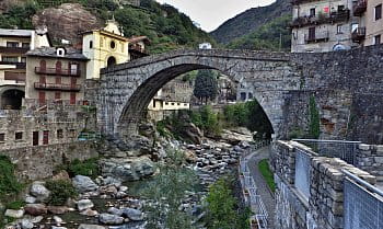 Pont -Saint Martin