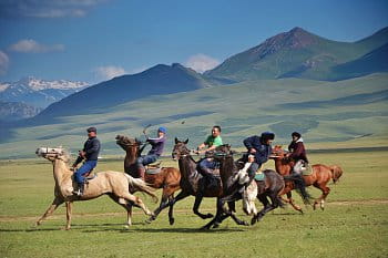 Ulak Tartysh, Kyrgyzstán