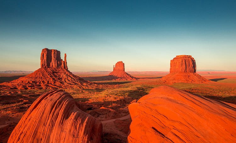 Monument Valley při západu slunce