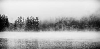 Mlha nad jezere,