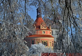 "Hra na schovávanou"