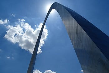 St.Louis - Gateway Arch, brána na západ