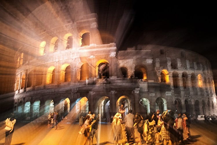 Noční život u Kolosea