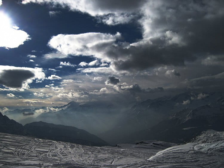 Mraky nad Madonnou di Campiglio