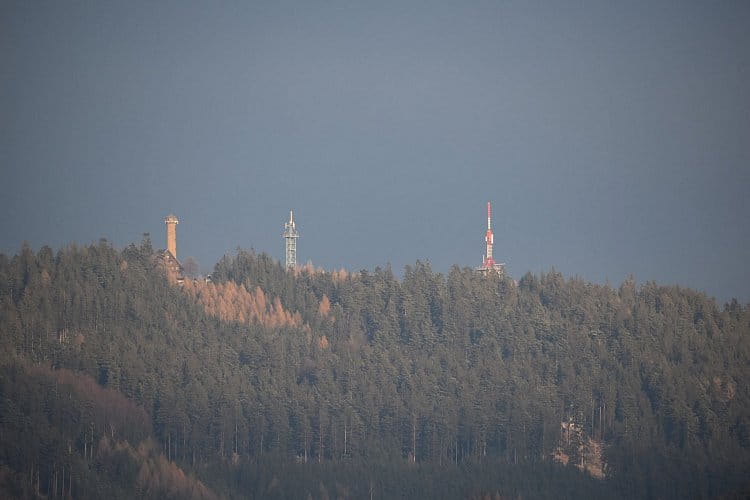 A co takhle mrknout na rozhlednu odzdola?