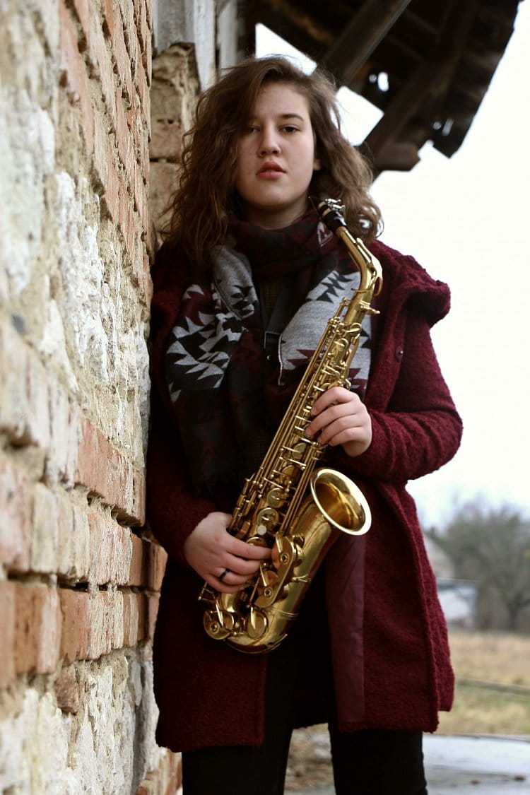 saxofonistka I.