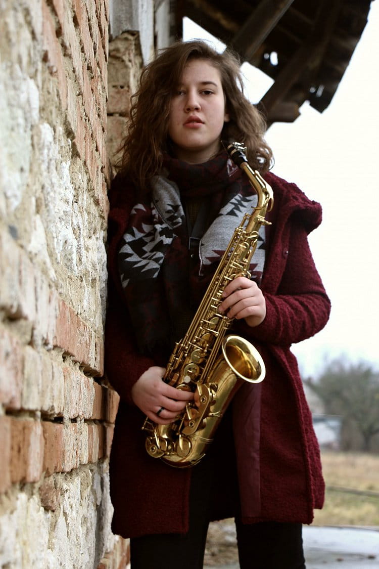 saxofonistka I.