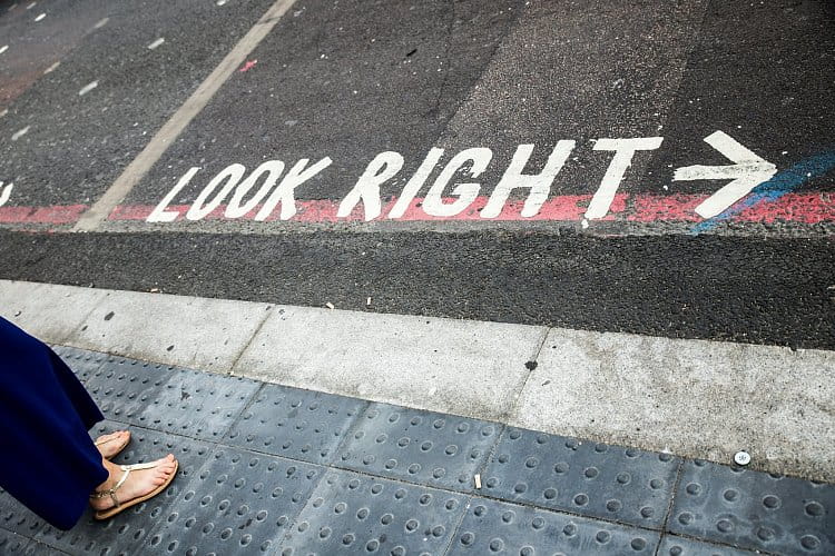 LOOK RIGHT