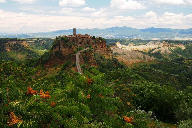 Civita di Bagnoregio - umírající město