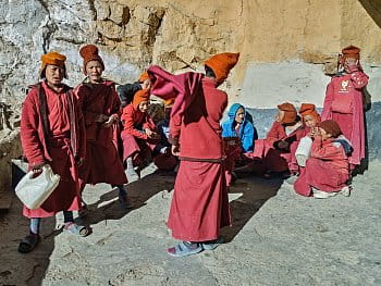 Mníšci z Phuktal gompy