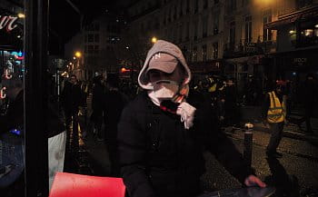 Protestující Pařížané