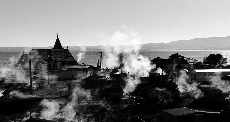 Život v oblacích páry  po celý rok město -  Rotorua NZ