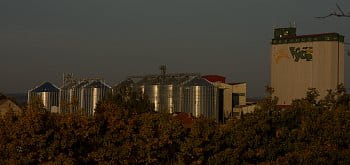 "Nové silo" vs. "Staré silo"