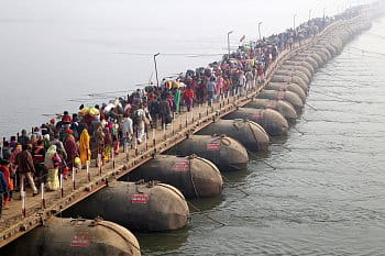 Na cestě za lepšími zítřky (Kumbh Mela 2019)