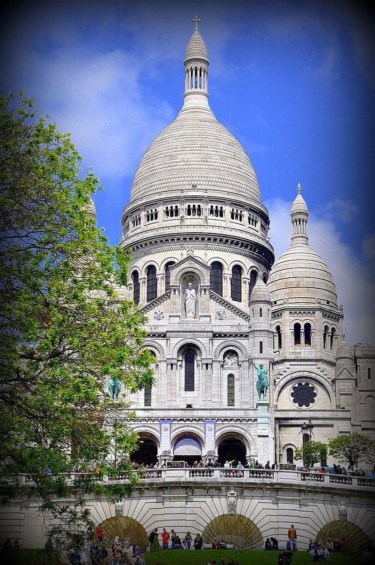 Basilique du Sacré-Cœur /Bazilika Sacré-Cœur/