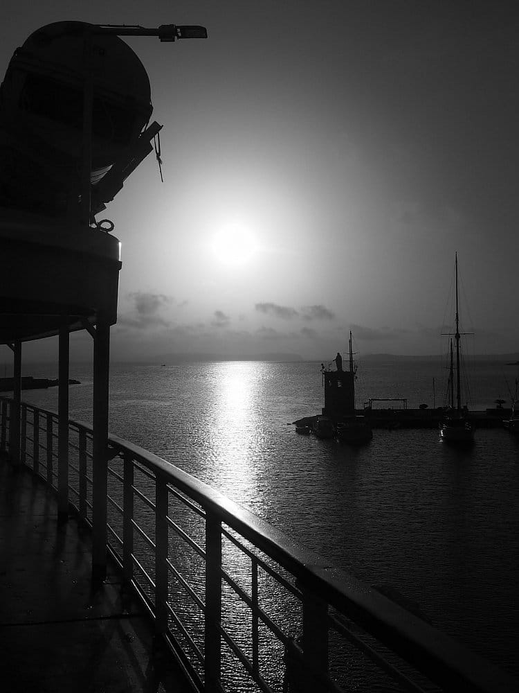 Úsvit nad Ischia Porto