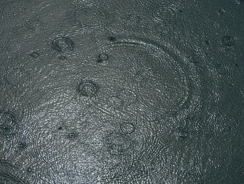 kruhy ve vodě