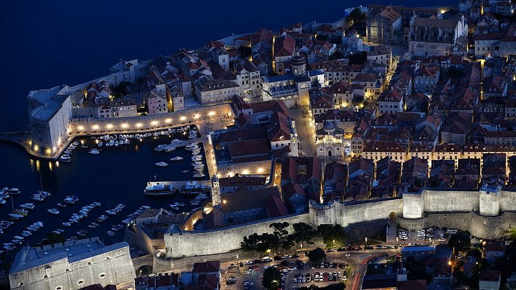 Dubrovník v noci