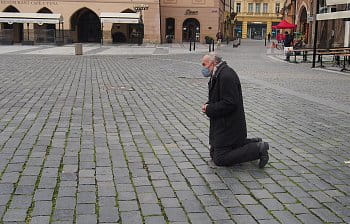 Mše na Staroměstském náměstí