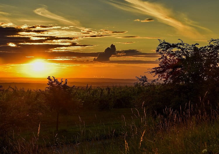 Západ slunce na Kočičí skále nad Mikulovem