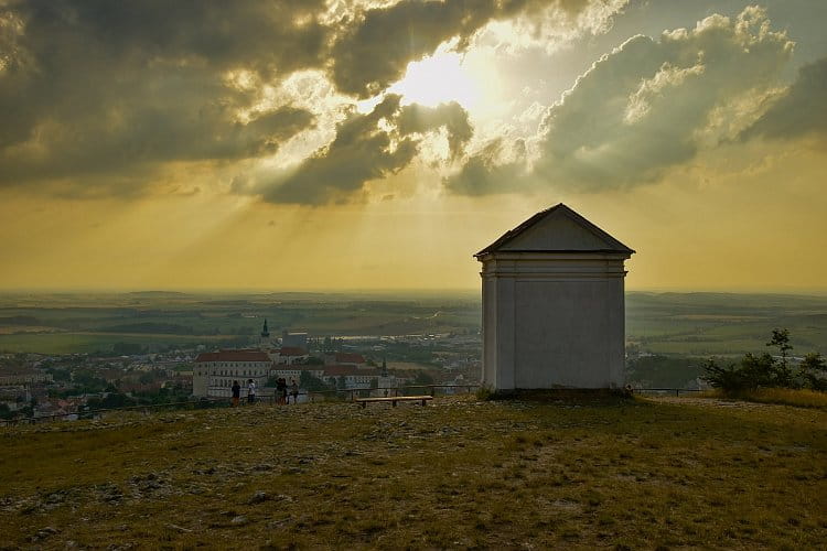 Pohled na Mikulov ze Svatého kopečku