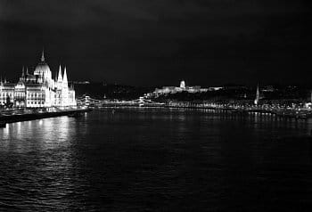 Noční Budapešť