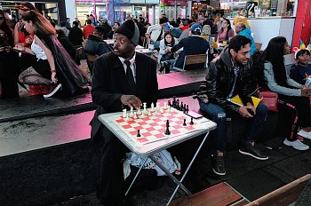 Šachista na Times Square