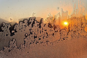 Když za oknem svítá