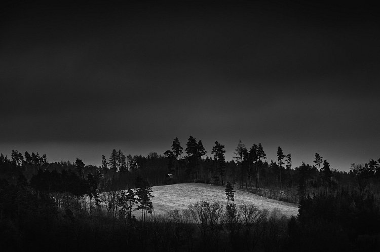 Hra světel a stínů