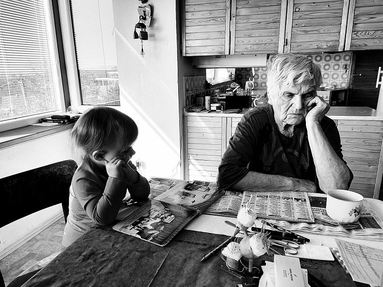 Napříč generacemi