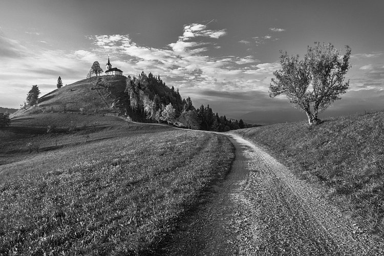 Cestou ke kostelíku