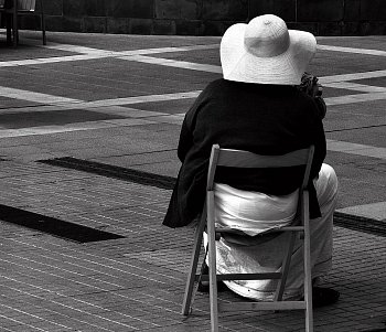 Street siesta