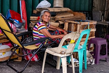 Stylová bezdomovkyně