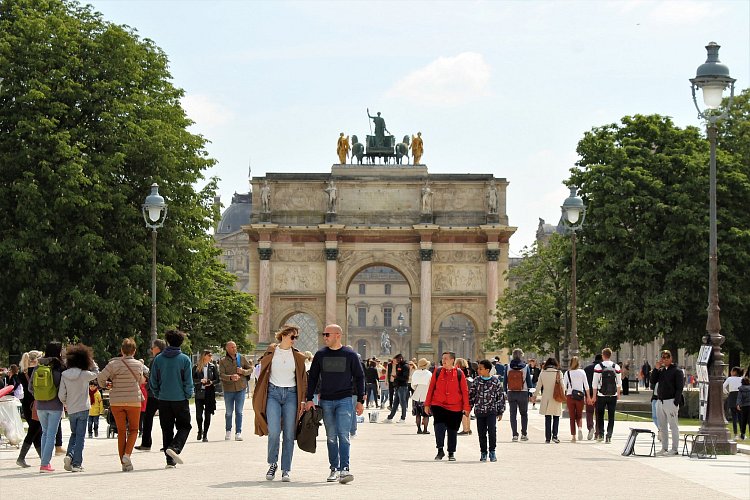 V ulicích Paříže