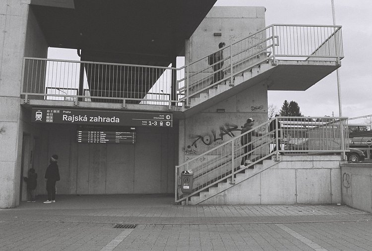 Cesta na druhou stranu