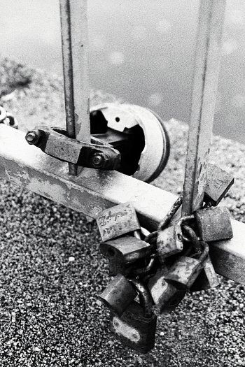 Pane tam nemůžete parkovat..