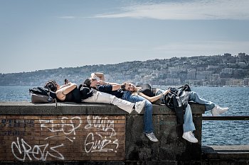 Neapol, slunce, pohoda