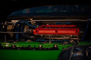 Zlatá hodinka na letišti