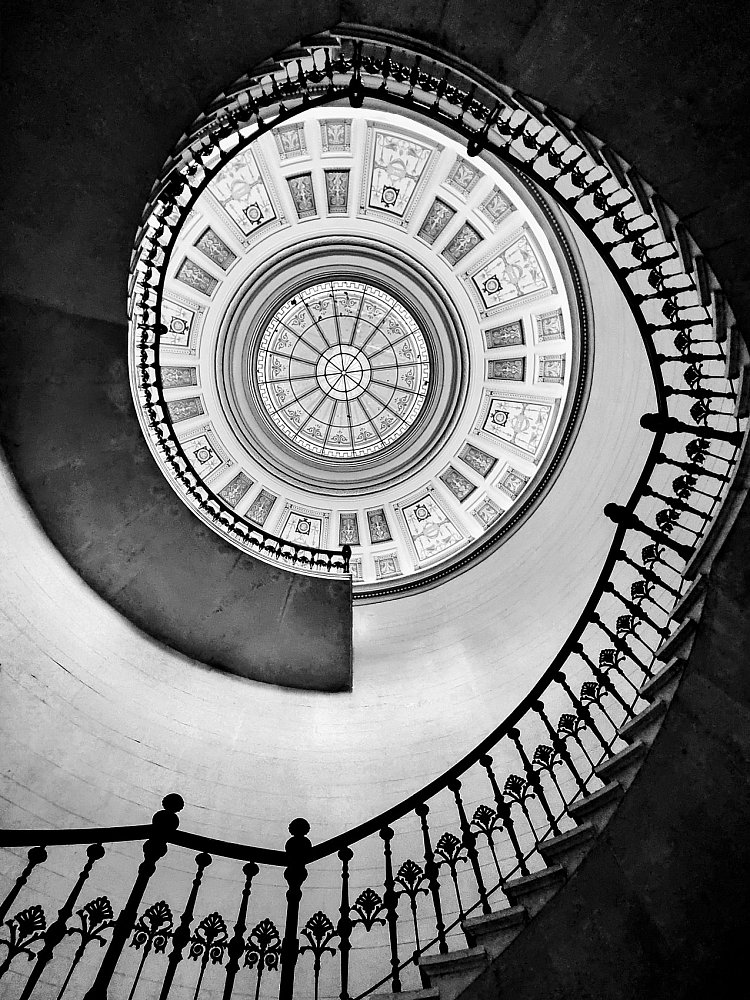 Ad astra - Ke hvězdám