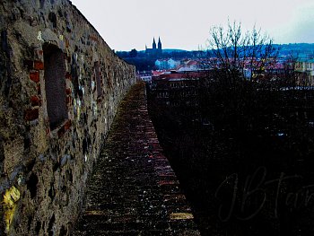 Novoměstské hradby